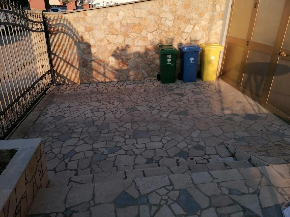 Apartment A & N With Free Private Parking بولا المظهر الخارجي الصورة